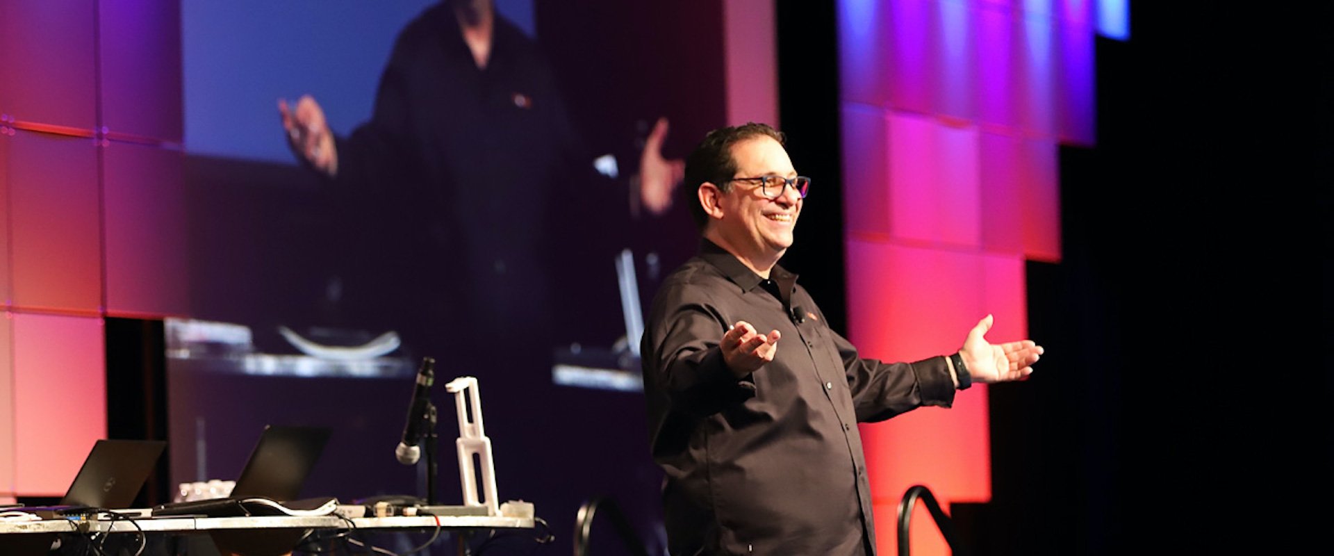 Kevin Mitnick speaking - 4 Ways to Combine Education & Entertainment at Your Next Corporate Event
