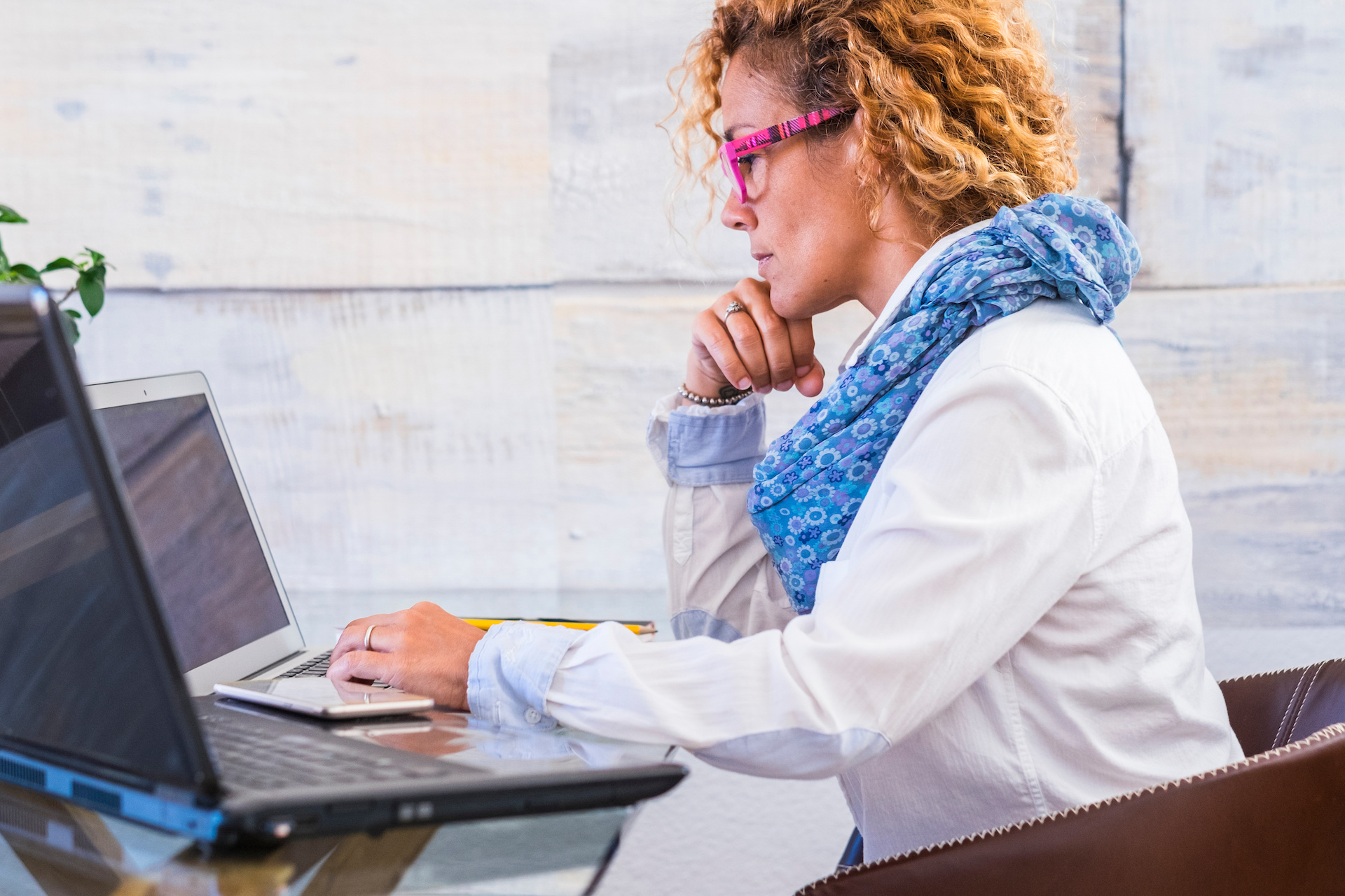 woman on laptop